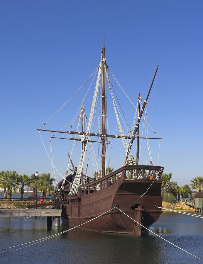 One of the the three ships that Christopher Columbus goberned to discover America. One of the the three ships that Christopher Columbus goberned to discover America