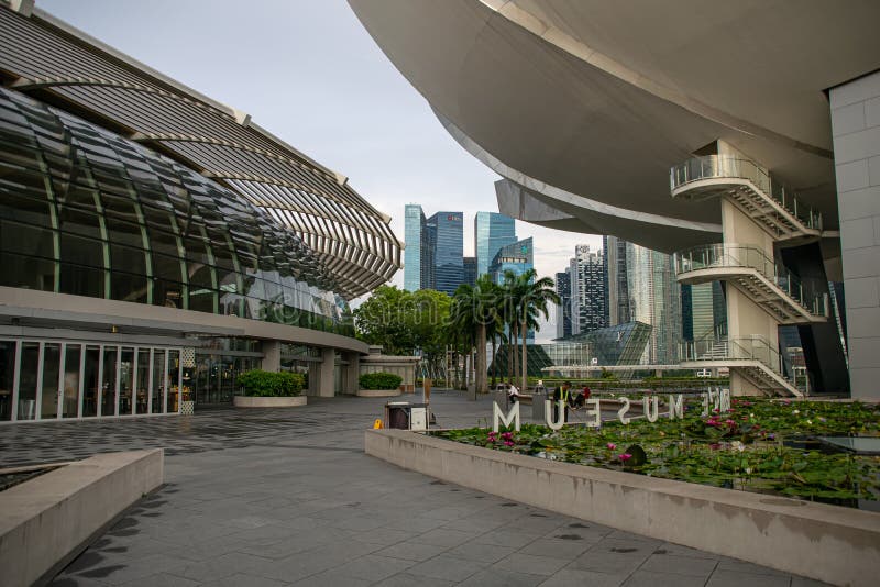 SINGAPORE - SEPTEMBER 20, 2020: Newest Apple Store in Marina Bay Sands on  September 20, 2020 in Singapore – Stock Editorial Photo © kucevalov  #508126930