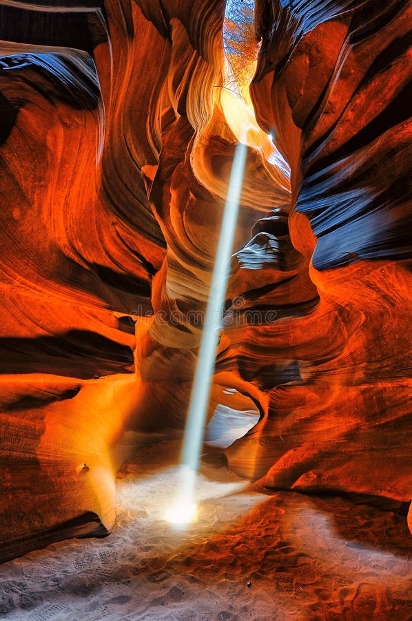 Light and shadows Antelope Canyon