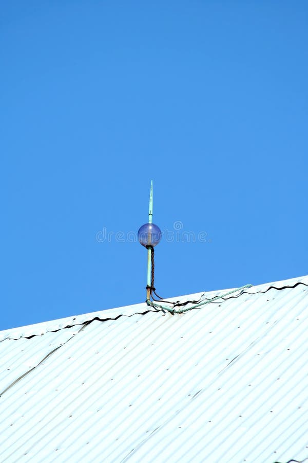 Lightning rod on top of a barn