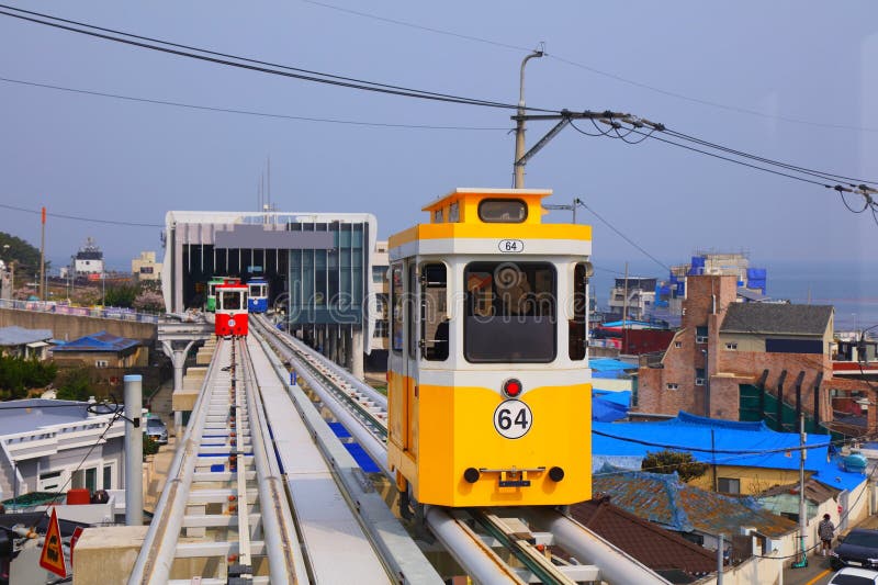 Ligne de train capsule à Busan, en Corée photo stock