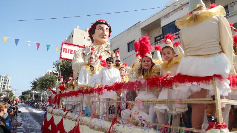 LIMASSOL, CYPRUS - FEBRUARI 26: Grote Carnaval-parade, 26 Februari, 2017 in Limassol, Cyprus