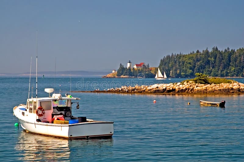 Linea costiera scenica della Maine