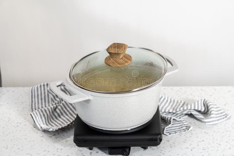 Linguine pasta stock image. Image of stockpot, food 263175073