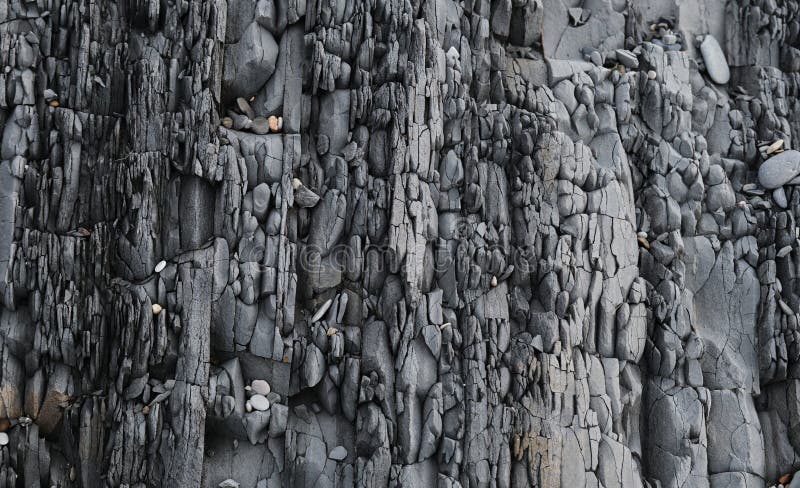 Muro De Pedra Branca E Laranja, Feito De Rochas Naturais Planas Grandes.  Foto de Stock - Imagem de sunlight, rocha: 196822232