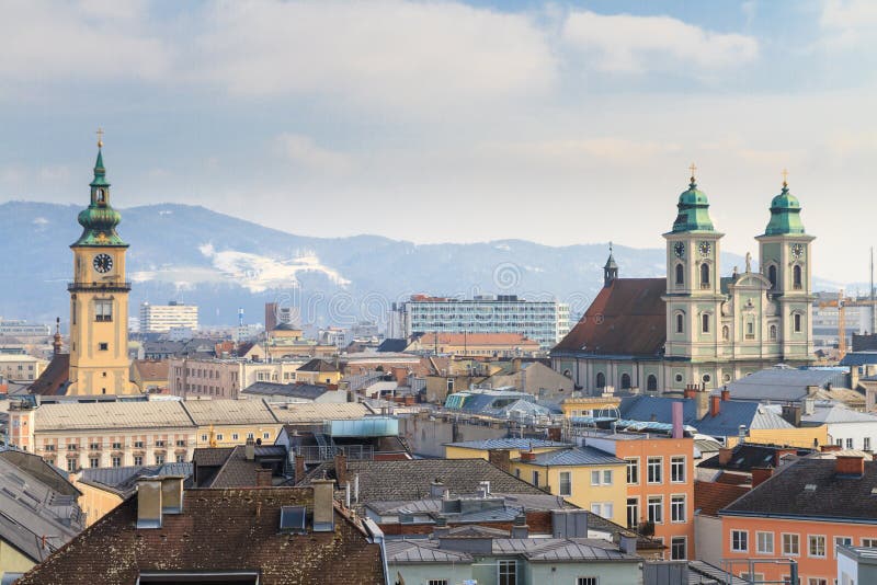 Linz, vista sulla vecchia città, Austria fotografia stock Linz, vista sulla vecchia città, Austria fotografia stock