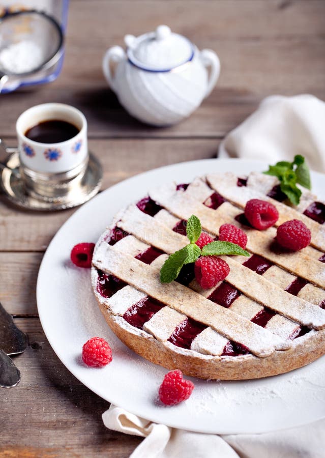 gf linzer tart gf linzer tart