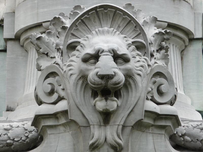 Lion Head in una scultura fotografia stock