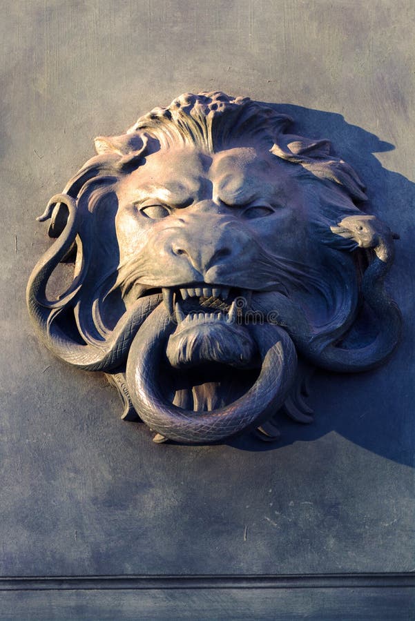 Lion Of Justice Kills A Snake Statue Wisdom Versus Vice Stock Image Image Of Correctional Justice 123089727