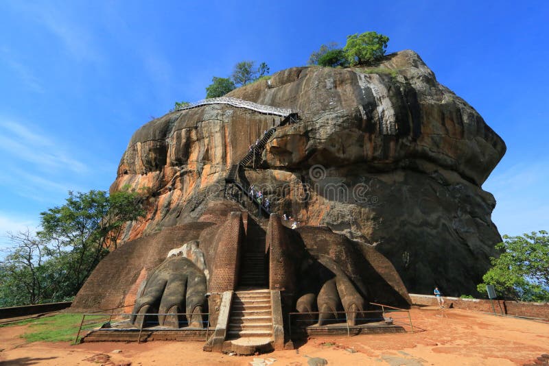 Lion Rock - Sigiriya - Sri Lanka Editorial Photography - Image of northern,  heritage: 135671302