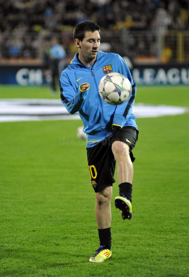 Lionel Messi at the pitch before Champions League match FC BATE Borisov - FC Barcelona