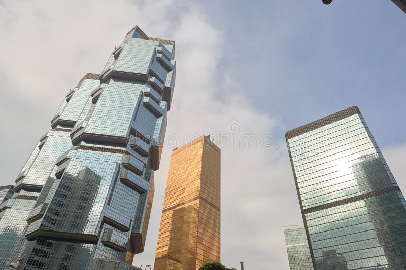  , 2015 un grattacielo complesso labbra centro,.