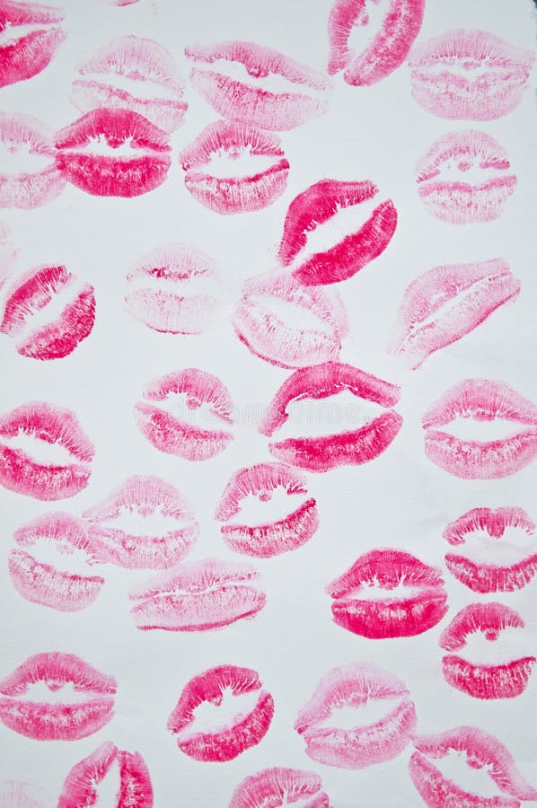 Lipstick kisses: Tận hưởng mùi hương của son môi và cảm nhận những nụ hôn quyến rũ với mẫu son môi lipstick kisses. Những nét chấm phá chất liệu son đậm nét sẽ làm bạn ngỡ ngàng. Hãy xem ngay hình ảnh liên quan để trải nghiệm sự gợi cảm của chúng!