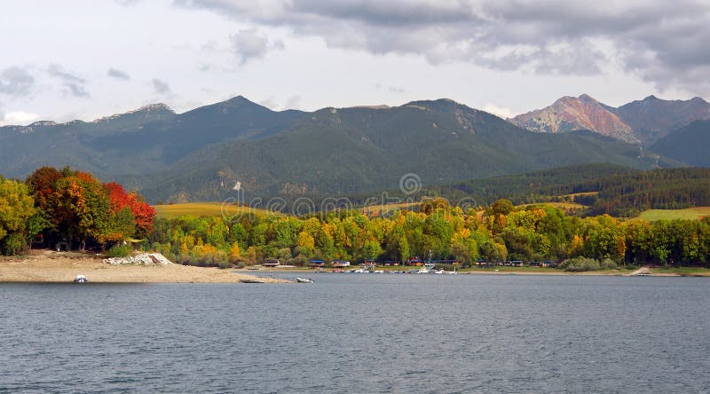 Liptovska Mara and Rohace in autumn