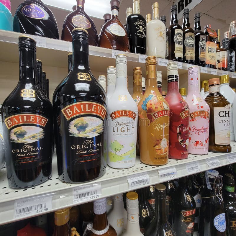 Liquor store in florida editorial image. Image of party 235396165