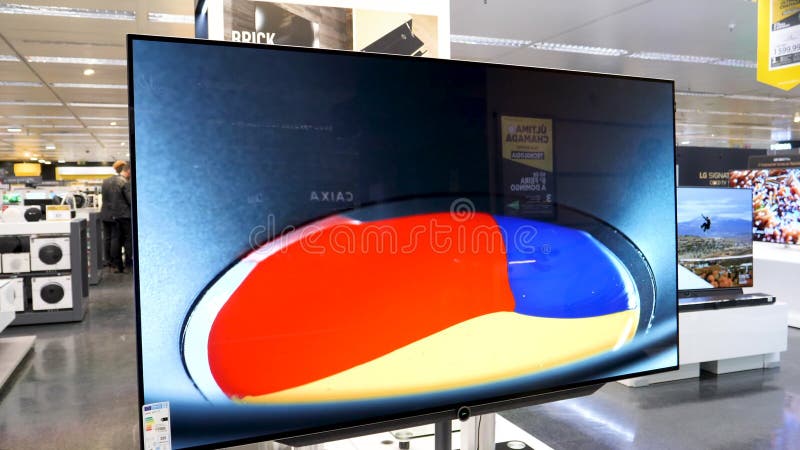 Luxury premium Loewe Bild 5 OLED television