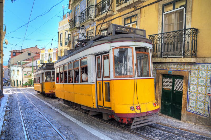 Lissabon-Gelbtrams lizenzfreies stockfoto Lissabon-Gelbtrams lizenzfreies stockfoto
