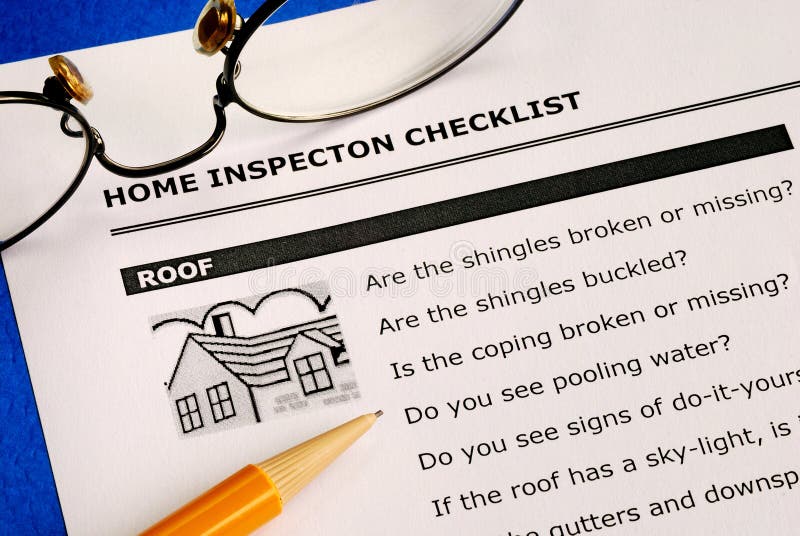 Lista de verificação da inspeção da HOME dos bens imobiliários fotografia de stock Lista de verificação da inspeção da HOME dos bens imobiliários fotografia de stock