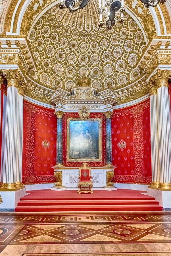 Liten biskopsstol Hall, eremitboningmuseum, St Petersburg, Ryssland royaltyfri fotografi Liten biskopsstol Hall, eremitboningmuseum, St Petersburg, Ryssland royaltyfri fotografi