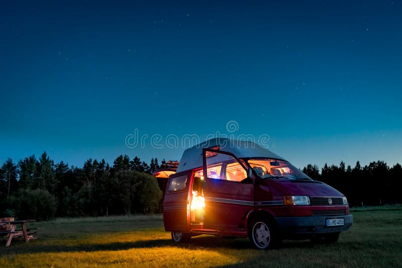 Transporter T4 Photos Free Royalty Free Stock Photos From Dreamstime Transporter T4 Photos Free Royalty Free Stock Photos From Dreamstime