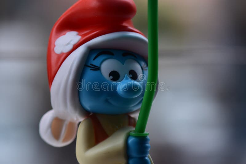 Little Blue Smurfs, Miss Smurf Editorial Photography - Image of blue,  houses: 134598862