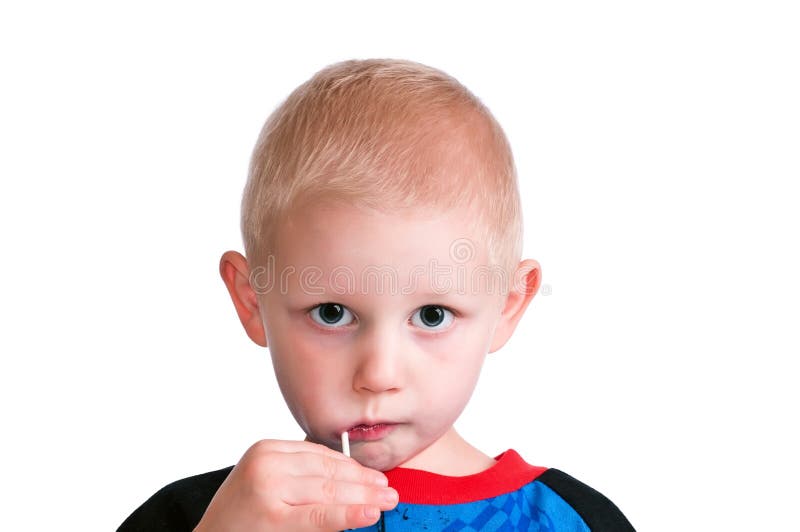 Little Boy bonito com doces foto de stock Little Boy bonito com doces foto de stock