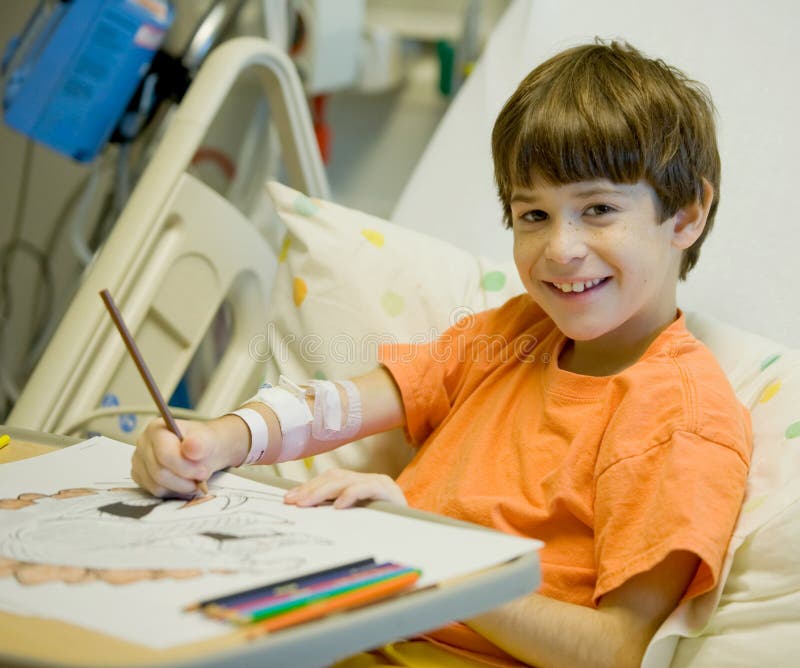 Little Boy dans l'hôpital photos stock Little Boy dans l'hôpital photos stock