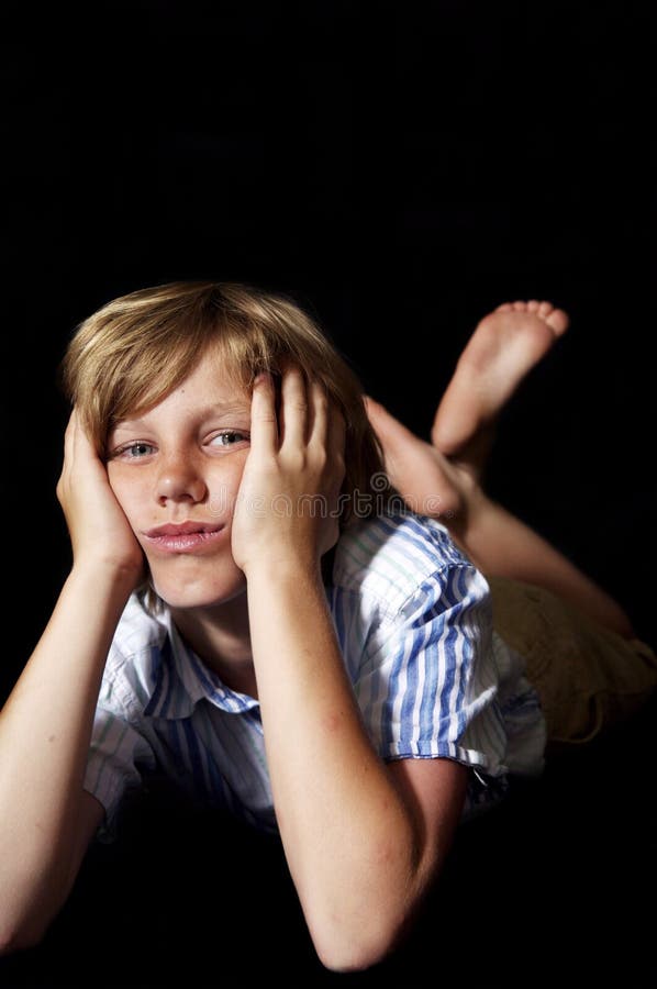 Robbie boy model  Little Boy furado imagem de stock. Imagem de fundo, cabelo - 2588041