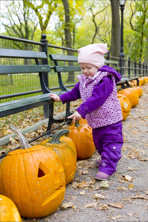 Little girl in autumnal Central Park