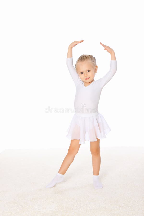 Free: Adorable little girl posing fashion Free Photo - nohat.cc