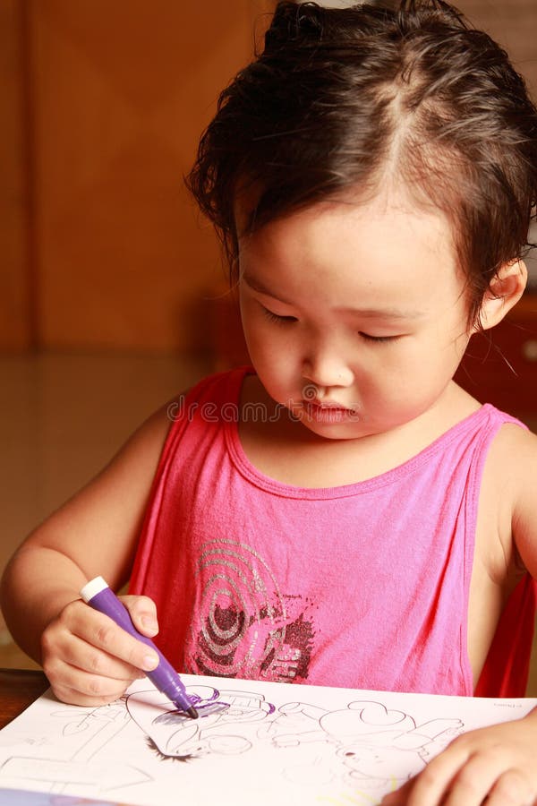 170+ Beauty little girl drawing Free Stock Photos StockFreeImages