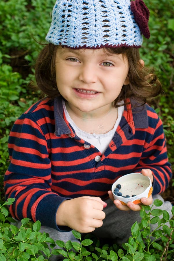 492 Little Girl Blueberries Stock Photos Free & RoyaltyFree Stock