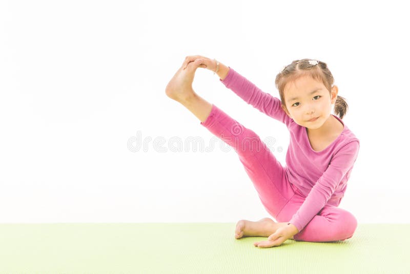 Little girl practice yoga stock image. Image of pants - 144010177