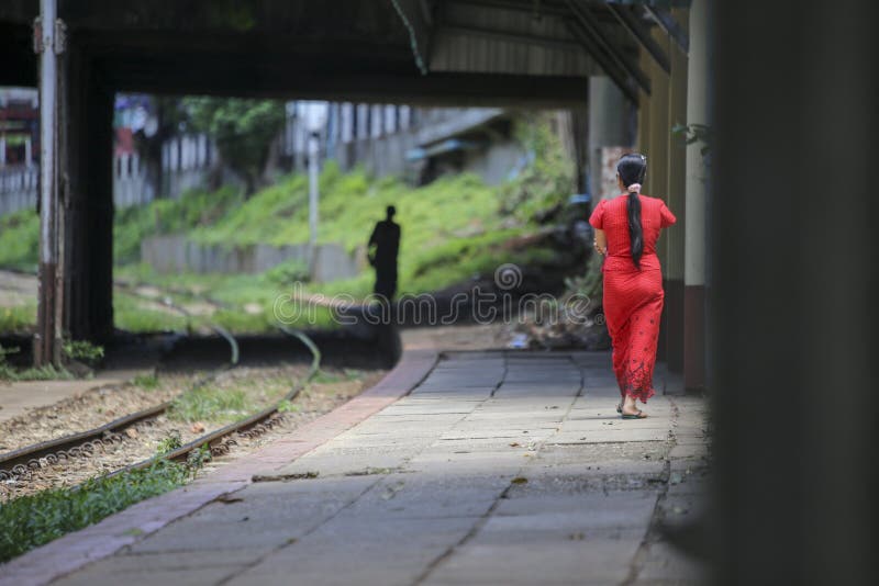 Liv i Yangon Myanmar för drevstation ett runt drev, Asien lopp fotografering för bildbyråer Liv i Yangon Myanmar för drevstation ett runt drev, Asien lopp fotografering för bildbyråer