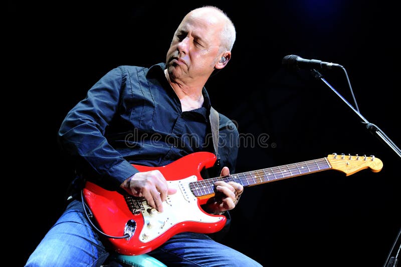 Milan Italy 2010-07-14 : Live concert of Mark Knopfler at the Arena Jazzin Festival