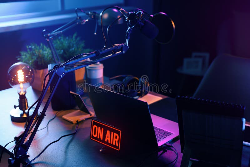 15,117 Radio Air - & Royalty-Free Stock Photos from Dreamstime