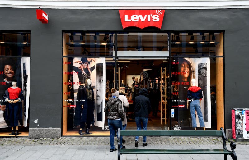 levi jean store