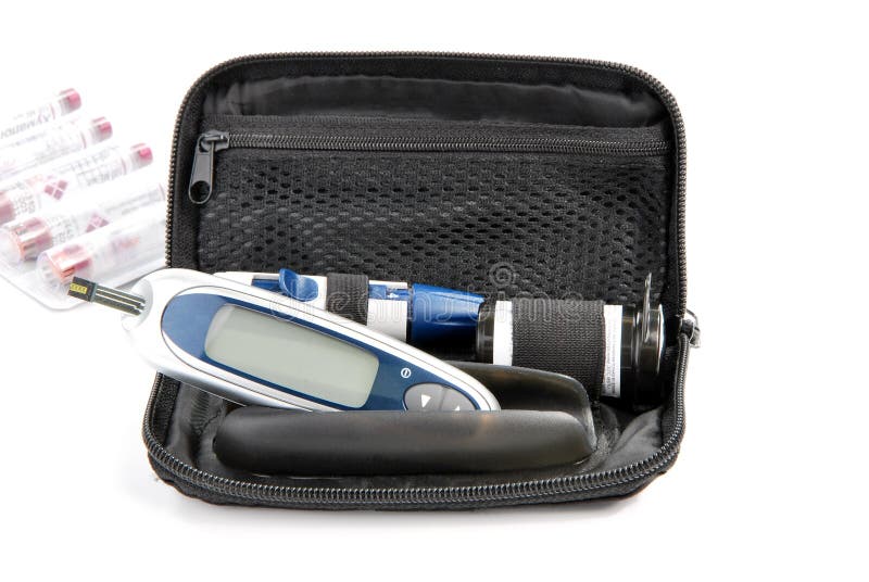 Livello diabetico dello zucchero o del glucosio di anima di Glucometer fotografie stock Livello diabetico dello zucchero o del glucosio di anima di Glucometer fotografie stock