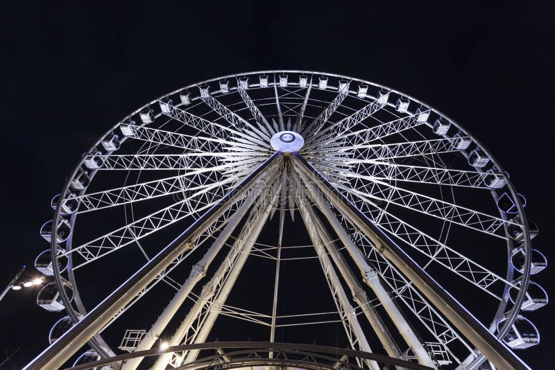 Liverpool Big Wheel editorial stock photo. Image of architecture 32462173