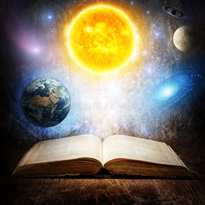 Livro mágico aberto com sol, terra, lua, Saturno, estrelas e galáxia Conceito no assunto da astronomia ou da fantasia Elementos d