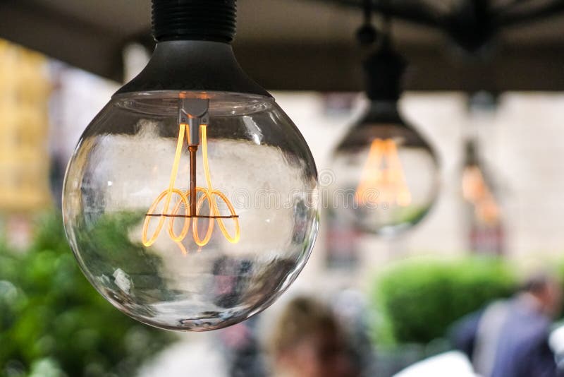 Ljus kula för dekorativ antik edison stil fotografering för bildbyråer Ljus kula för dekorativ antik edison stil fotografering för bildbyråer