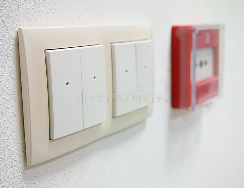 Download Ljus strömbrytare arkivfoto. Bild av objekt, lampa, ström - 37344132