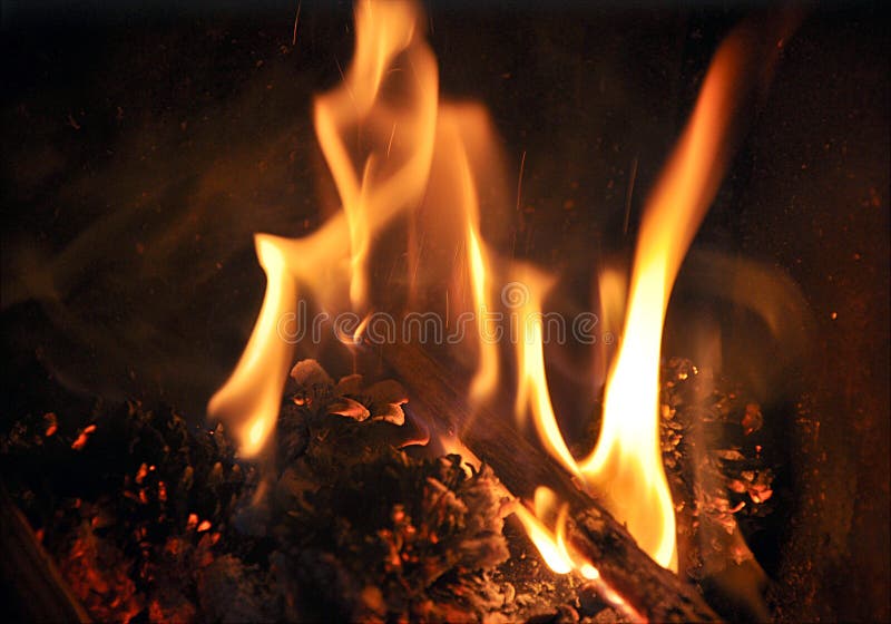 Llama y fuego imagen de archivo libre de regalías Llama y fuego imagen de archivo libre de regalías
