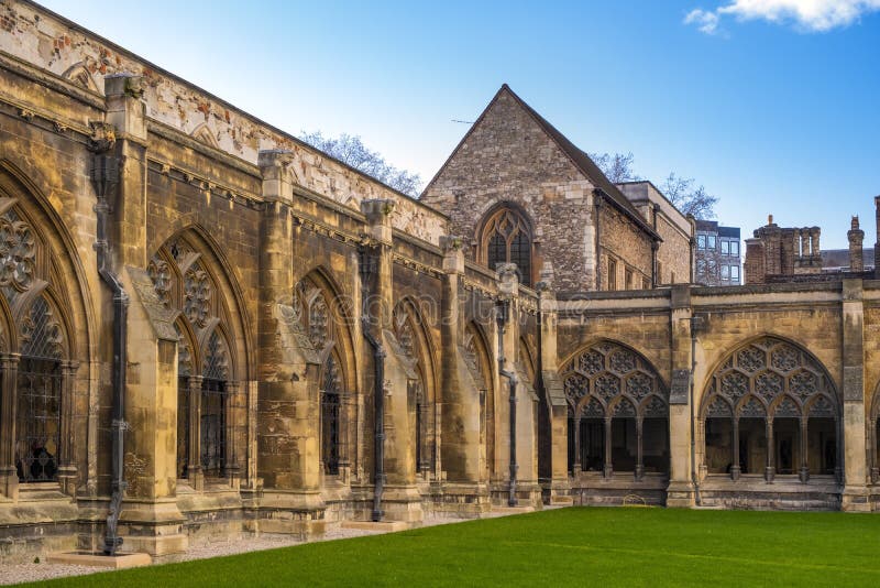 London, England / United Kingdom - 2019/01/28: Cloisters and inner courtyard of the royal Westminster Abbey, formally Collegiate Church of St. Peter at Westminster at the Dean’s Yard in Central London. London, England / United Kingdom - 2019/01/28: Cloisters and inner courtyard of the royal Westminster Abbey, formally Collegiate Church of St. Peter at Westminster at the Dean’s Yard in Central London