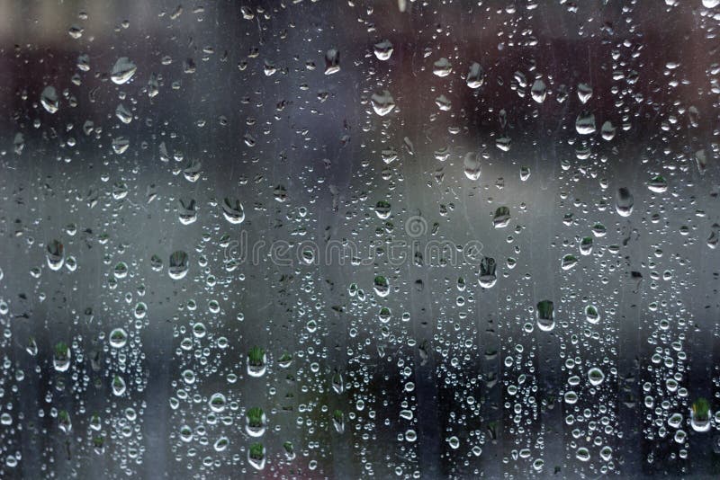 Lluvia En La Ventana, Fondo Vidrio Húmedo Concepto De Otoño Foto de archivo  - Imagen de raindrop, burbuja: 152350860
