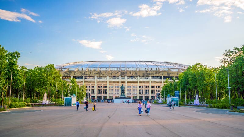 Lo stadio di Luzhniki a Mosca fotografie stock Lo stadio di Luzhniki a Mosca fotografie stock