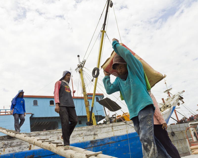 Loading Ships In Sunda Kelapa Editorial Stock Image Loading Ships In Sunda Kelapa Editorial Stock Image