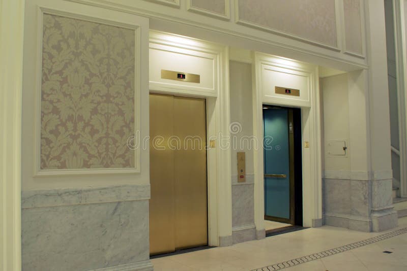 Lobby elevators