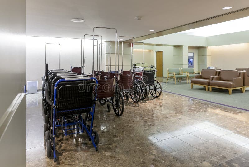 Lobby w nowożytnym szpitalu obrazy stock Lobby w nowożytnym szpitalu obrazy stock