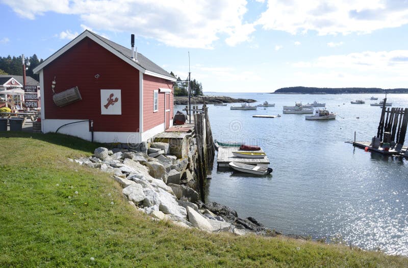 Lobster Shack on a Pier stock image. Image of brightly 62239971